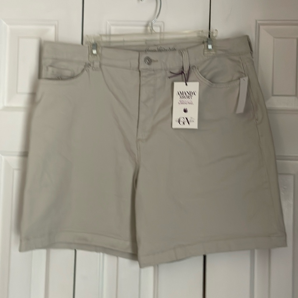 Gloria Vanderbilt Amanda Shorts